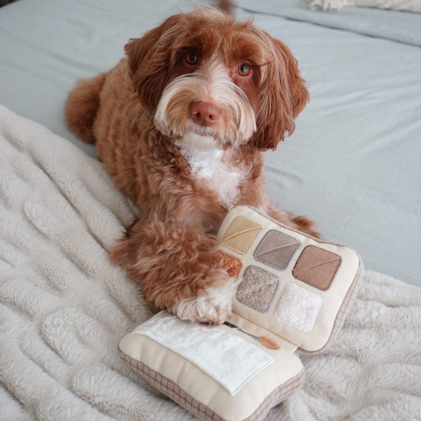 EYESHADOW PALETTE