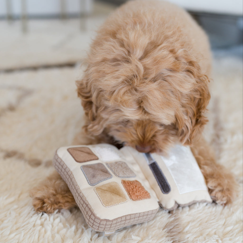 EYESHADOW PALETTE