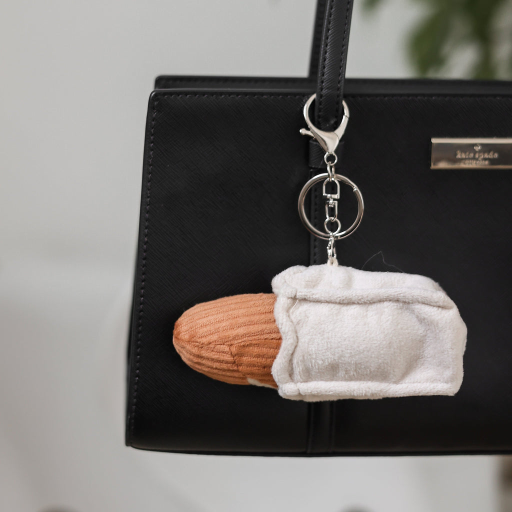 BAGUETTE CHARM